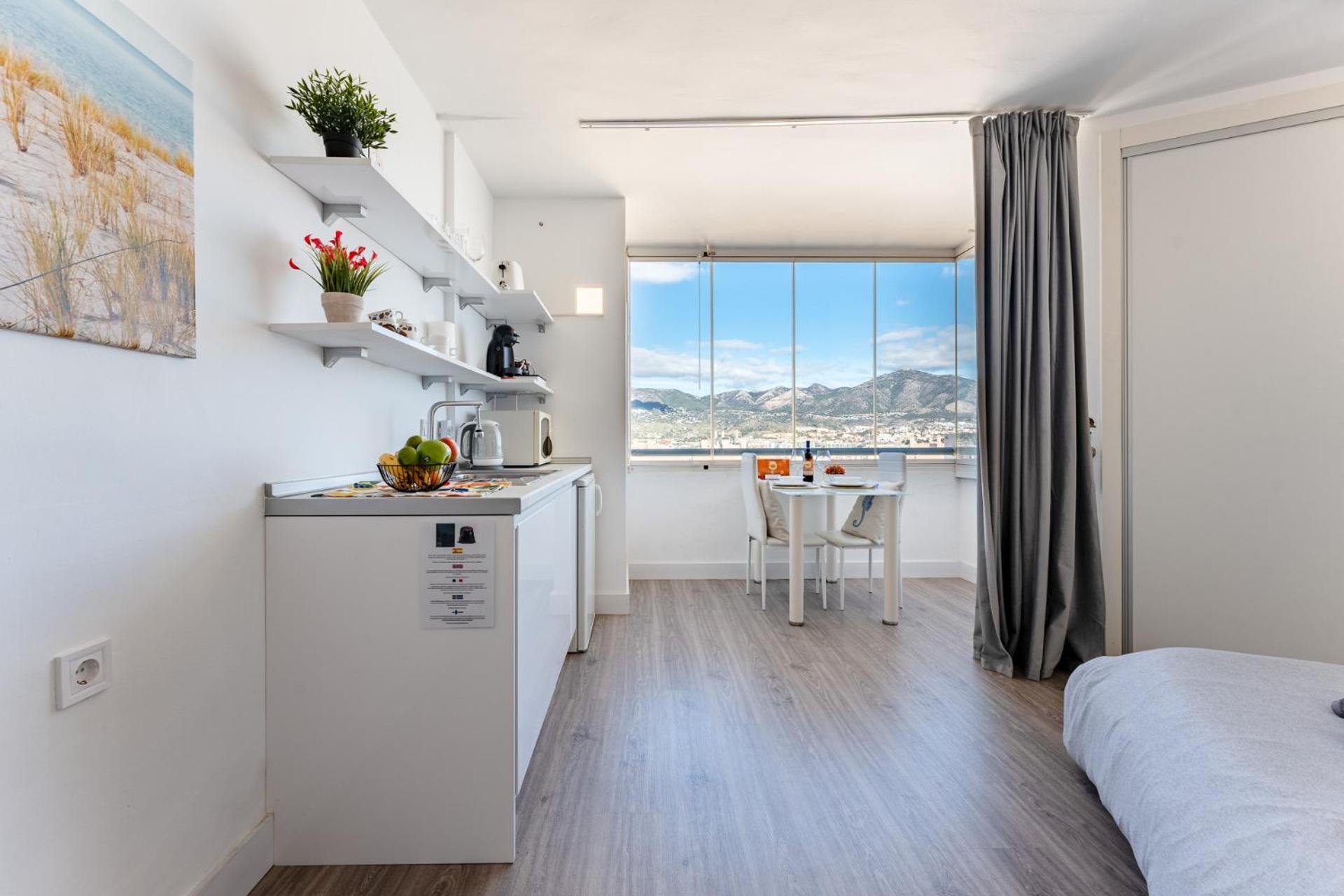 Malagasuite Skyline * Fuengirola